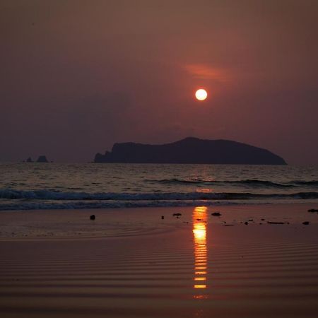 The Nest Private Beach Resort تشمبتون المظهر الخارجي الصورة