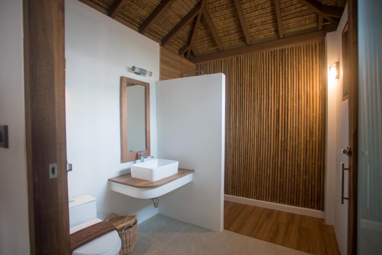 The Nest Private Beach Resort تشمبتون المظهر الخارجي الصورة